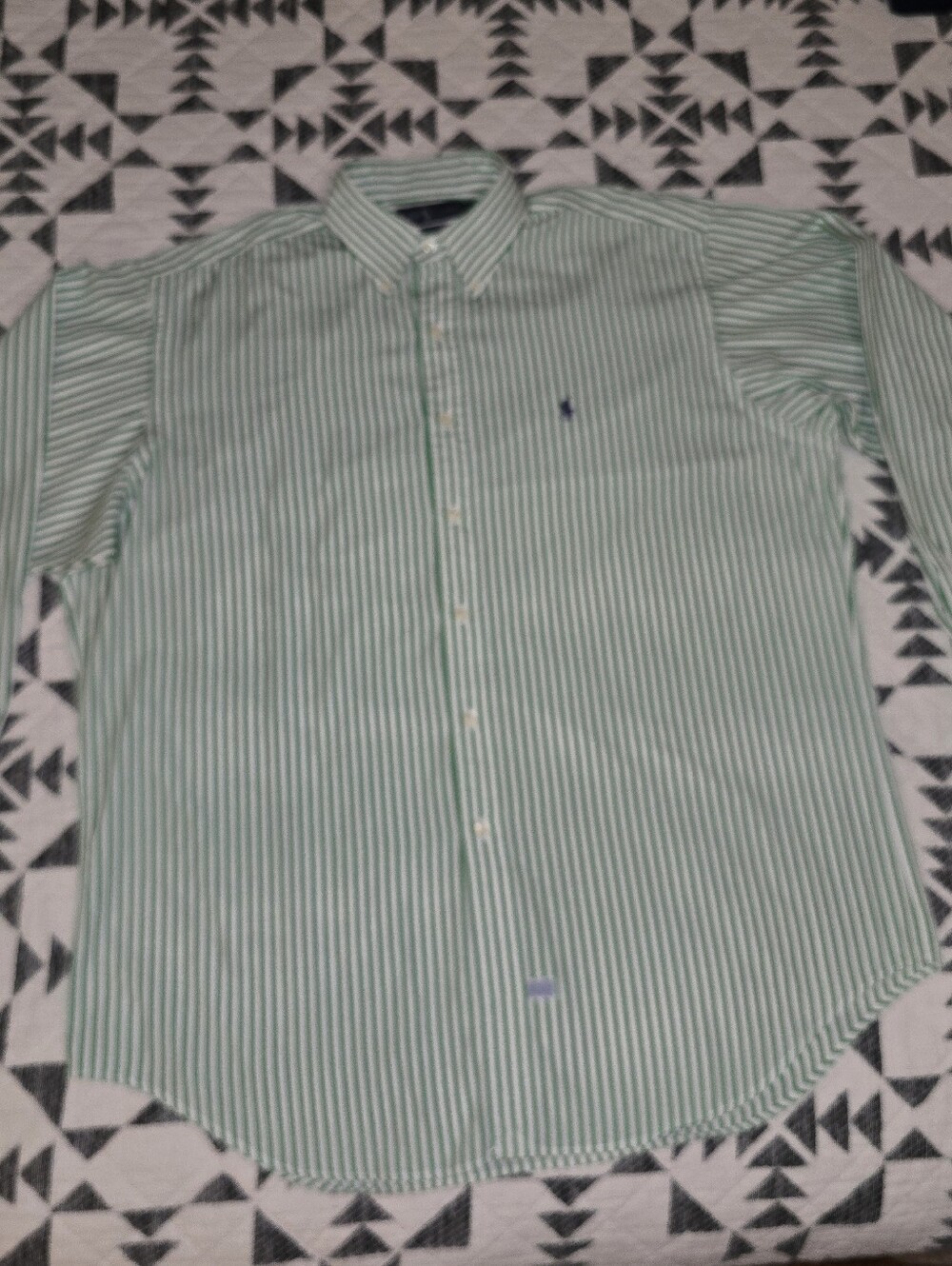 Lg - Ralph Lauren Green/White Striped Button-Down Shirt. (PRISTINE CONDITION)